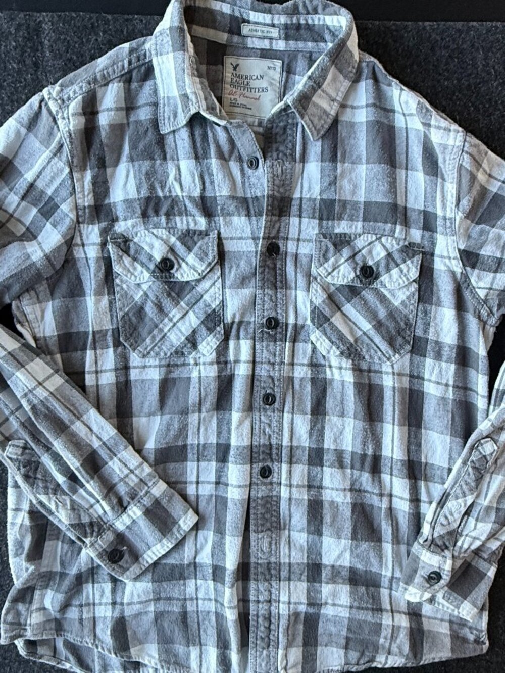 American Eagle Women's Large Gray White Plaid Cotton Flannel Shirt